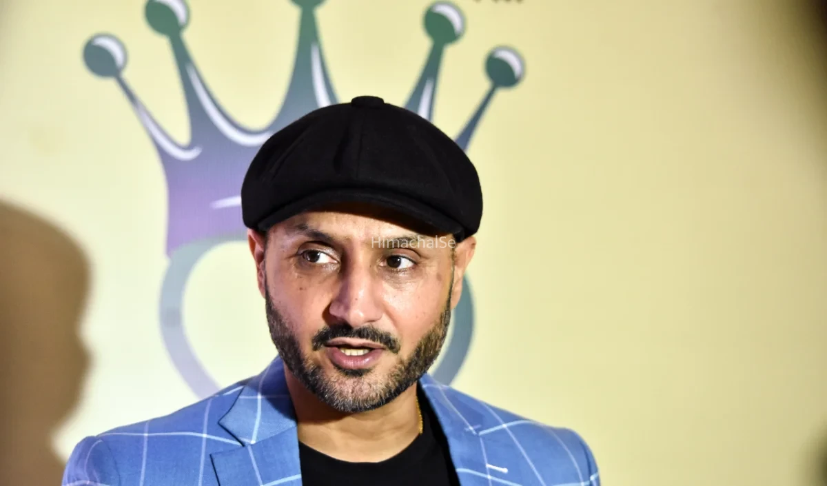 Harbhajan Singh ने सफलता का श्रेय ईश्वर को दिया, बायोपिक में Vicky Kaushal को चुना​