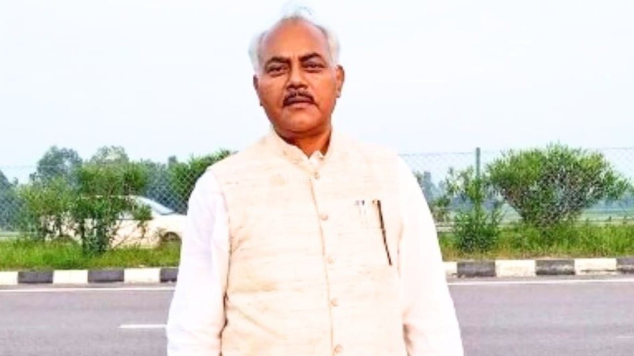 अखिलेश यादव अगर किसी कुत्ते के गले में भी घंटी बांध दें…सपा MLC का अजीबो-गरीब बयान​