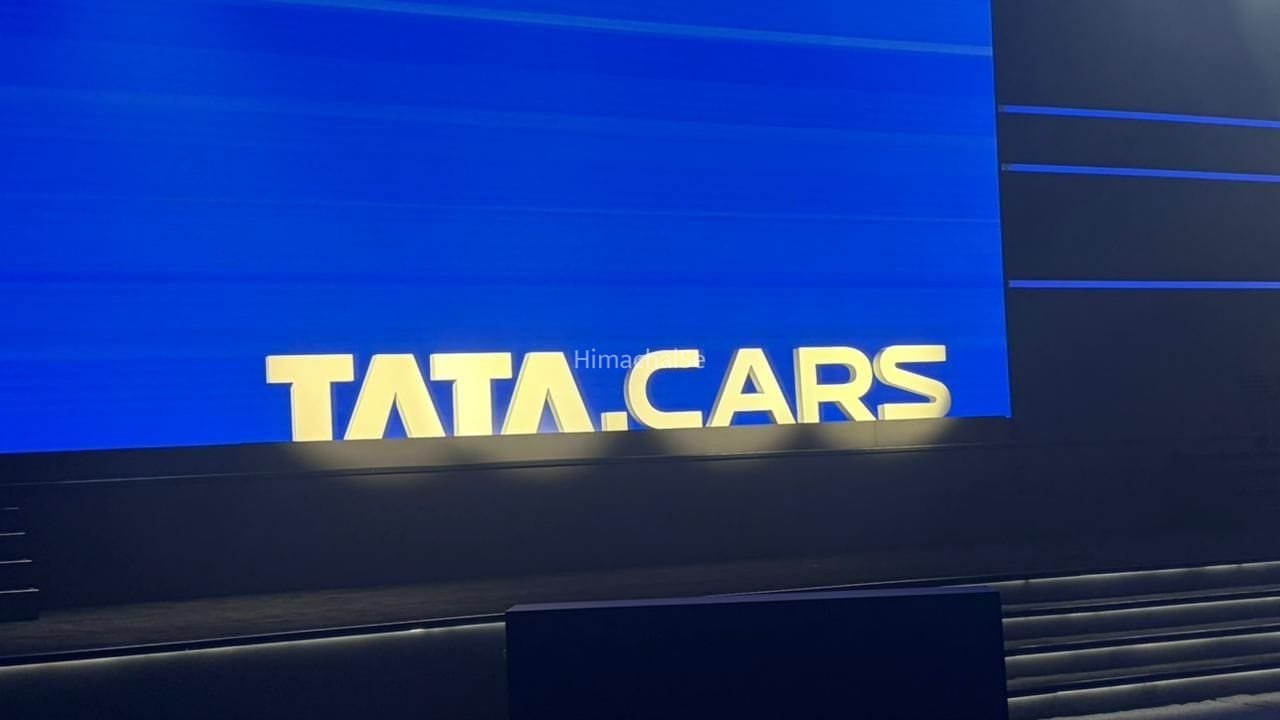 टाटा मोटर्स का बड़ा बदलाव! अब पैसेंजर कारों की नई पहचान होगी TATA.CARS​