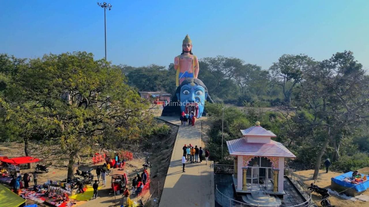 Ulta Garha Dham: 200 साल पुराना इतिहास, 56 फुट की मूर्ति… गौरीगंज के उल्टा गढ़ा हनुमान मंदिर की कहानी​