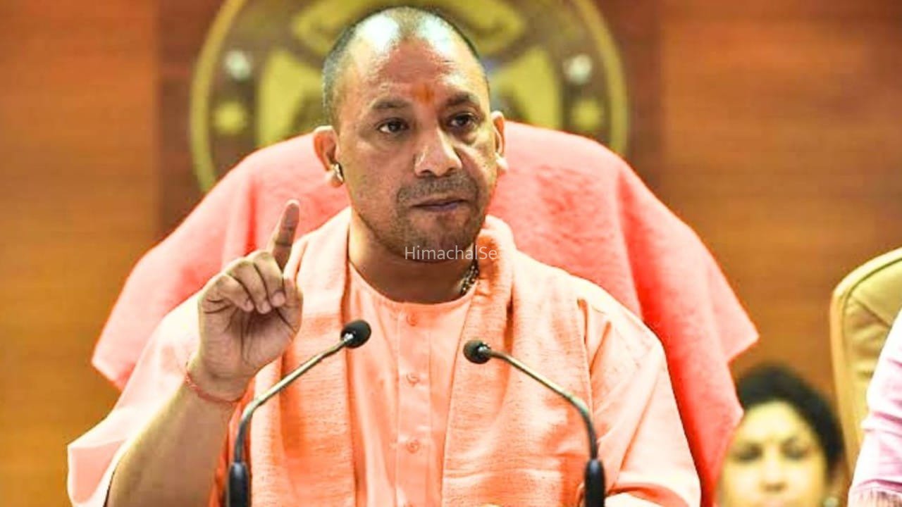 UP IAS Transfer: यूपी में 17 IAS अफसरों का ट्रांसफर, आंजनेय सिंह को नहीं मिला 8वां सेवा विस्तार, भेजे गए सिक्किम​