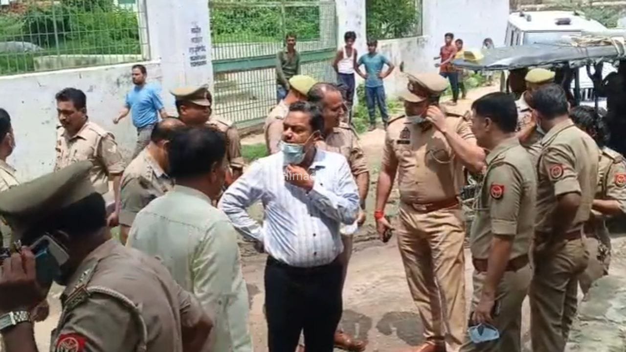 अलीगढ़: झूठी शान में ली बहू की जान, 6 महीने बाद पुलिस ने खोला राज, ससुर और देवर गिरफ्तार​