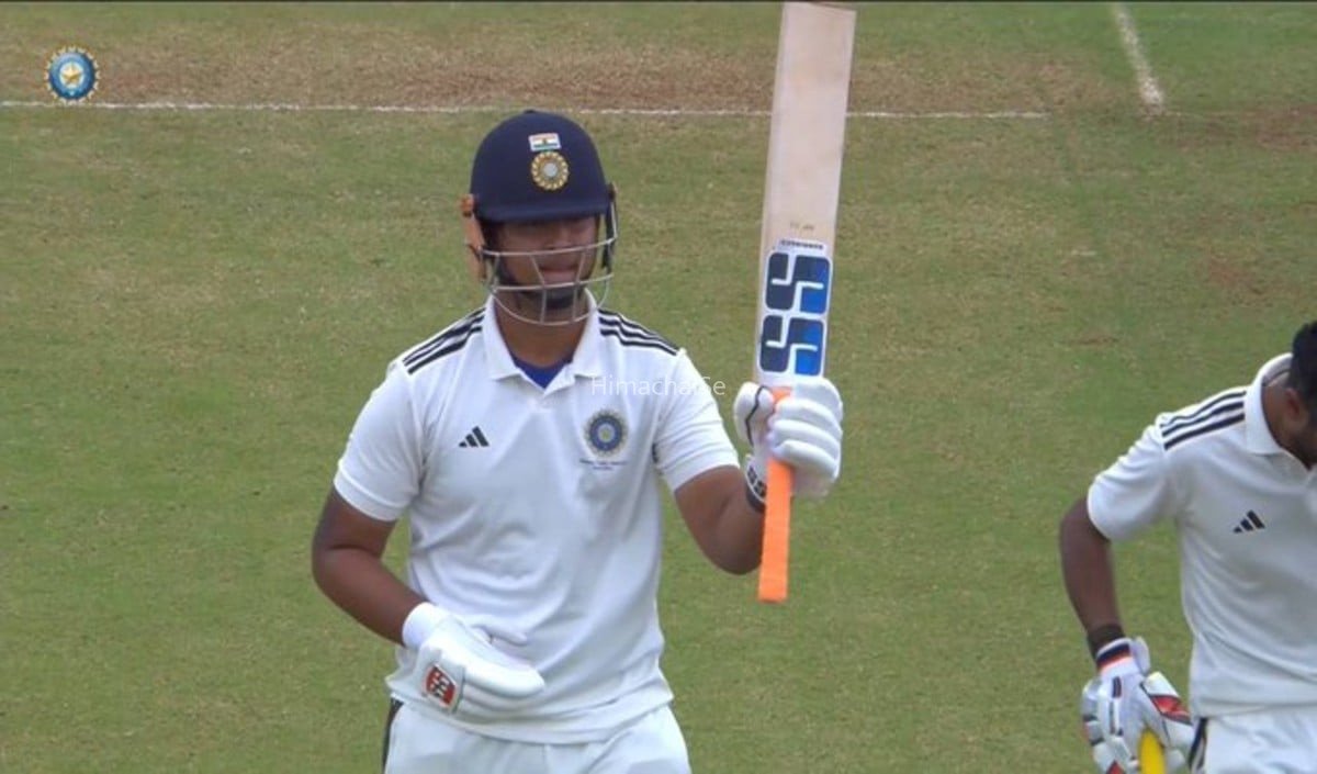 Vaibhav Suryavanshi बने Duleep Trophy के नए बाजीगर, बेंगलुरु में 57 साल पुराना Cricket Record किया अपने नाम​