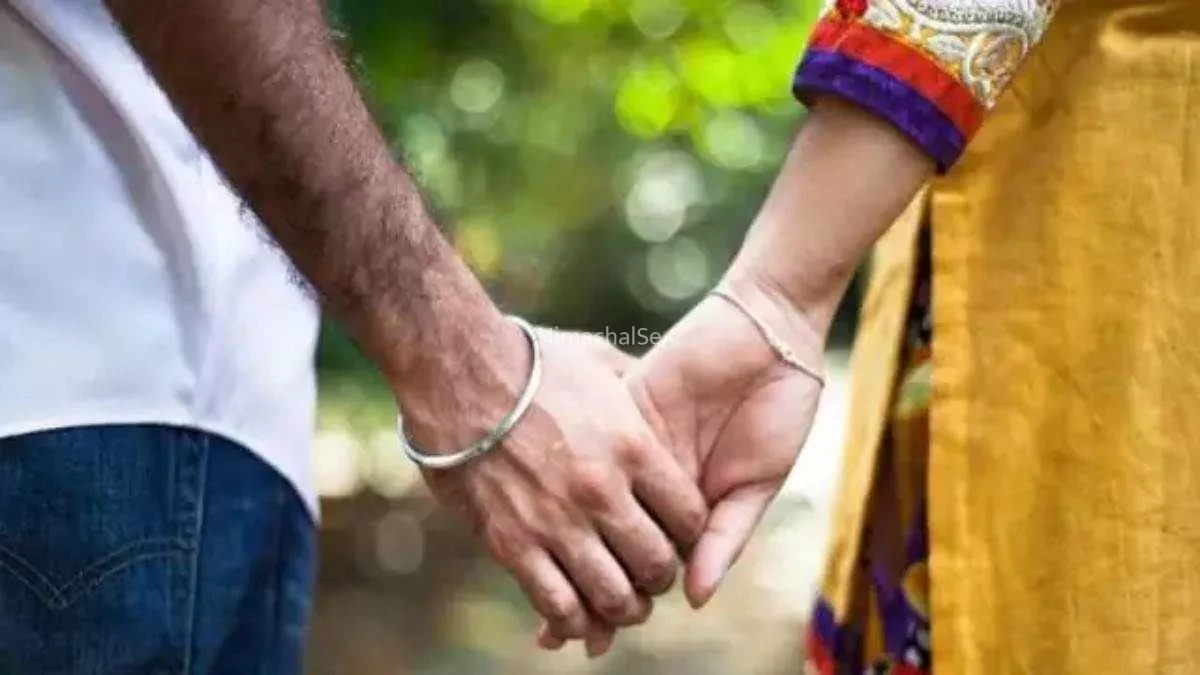 पति-बच्चों को छोड़ जिस प्रेमी संग भागी, उसने जो हाल किया वो जानने लायक है​​​