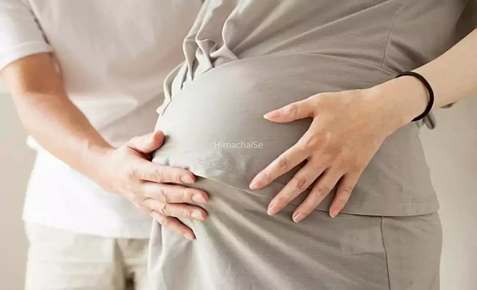 35 सालों से​​ पेट में था बच्चा, मां को जरा भी अंदाजा नहीं, जांच की तो इस हाल में निकला बेबी