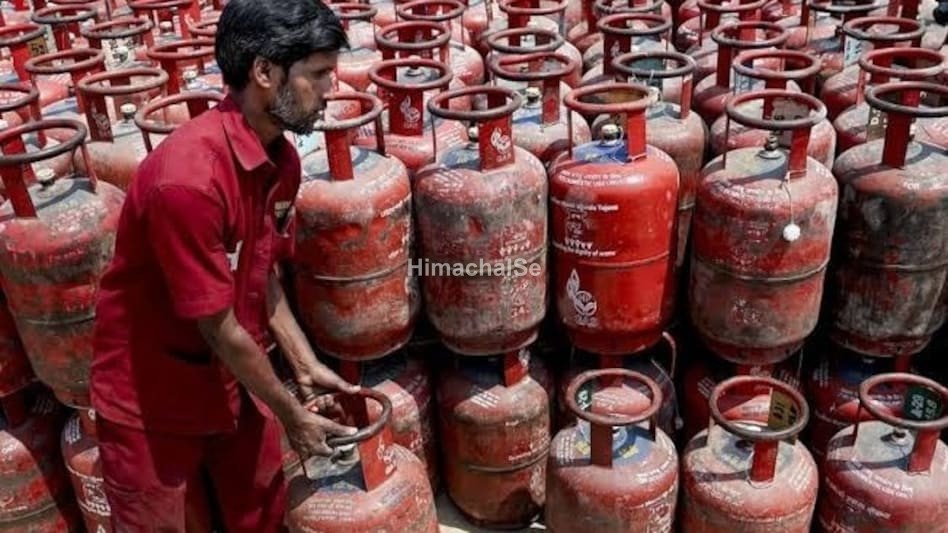 एलपीजी बुकिंग के नियम में बदलाव. (Photo: ITG) 