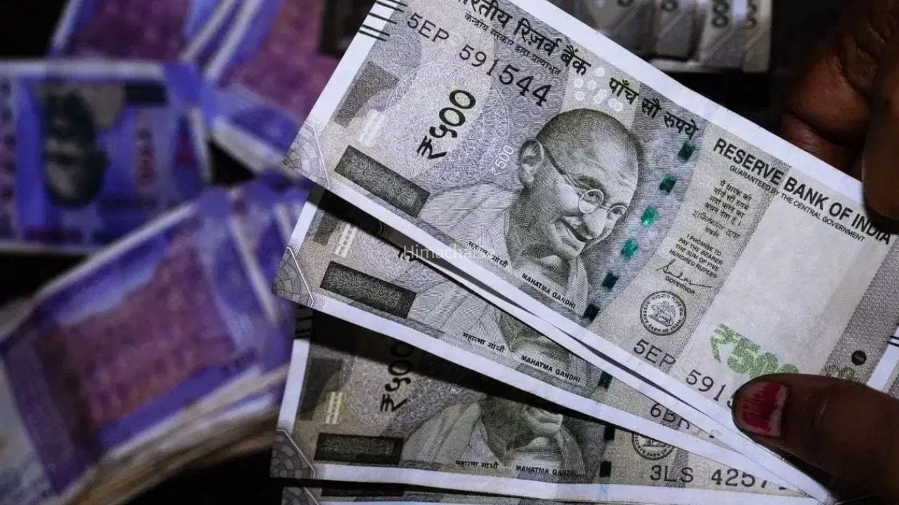 सरकारी कर्मचारियों के लिए बड़ी खबर! बोनस की सीमा में 3 गुना इजाफे की मांग, जानें आपकी जेब में कितना आएगा पैसा​
