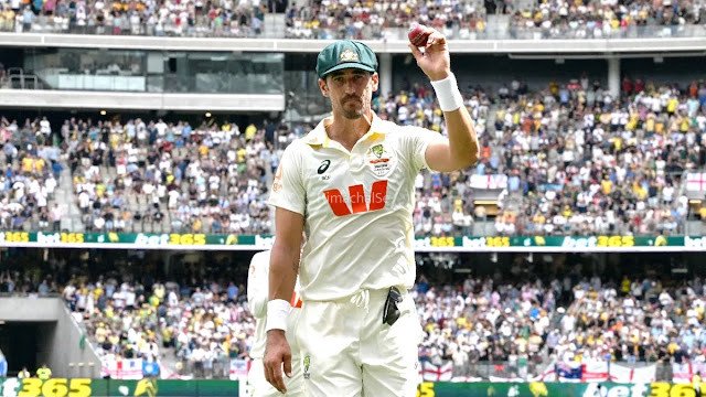 Ashes इतिहास के सबसे खतरनाक Bowling Spells, Jim Laker से Mitchell Starc तक पूरी लिस्ट!​