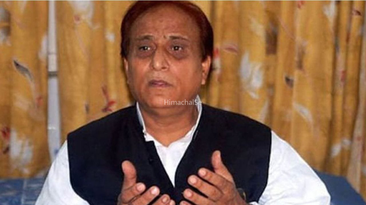 आजम खान पर एक और FIR, हज कमेटी की जमीन बिक्री में अनियमितता का आरोप​