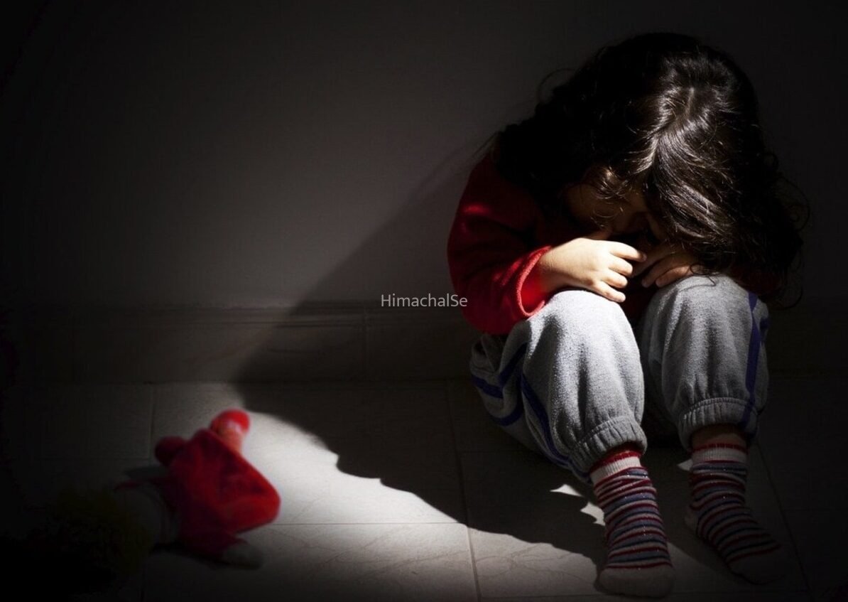 ​​4 साल की बच्ची से 65 साल के बुजुर्ग ने रेप किया; आरोपी के घर पर बुलडोजर ऐक्शन की मांग​​​
