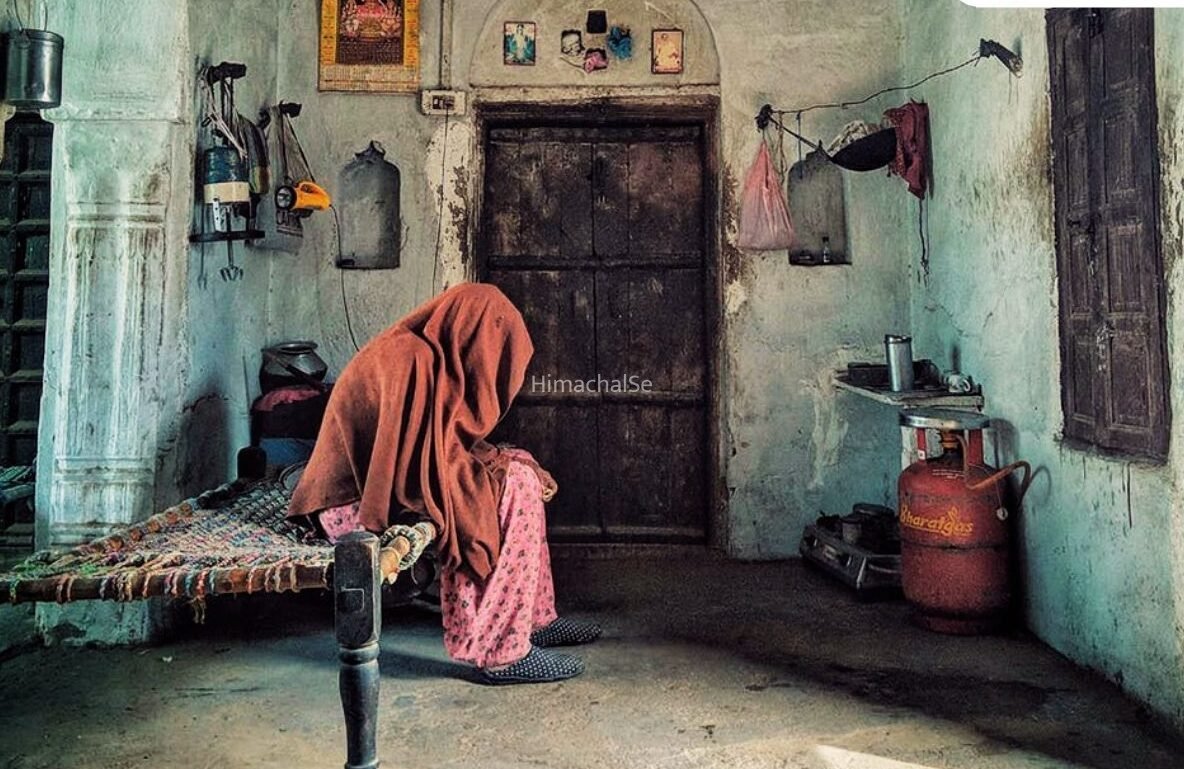 मुंह में ठूंसा​​ कपड़ा और कलकिंत कर दिया ‘मां-बेटे’ का रिश्ता, सोते वक्त बुजुर्ग विधवा को दी ऐसी यातनाएं… गिरफ्तार!​​​