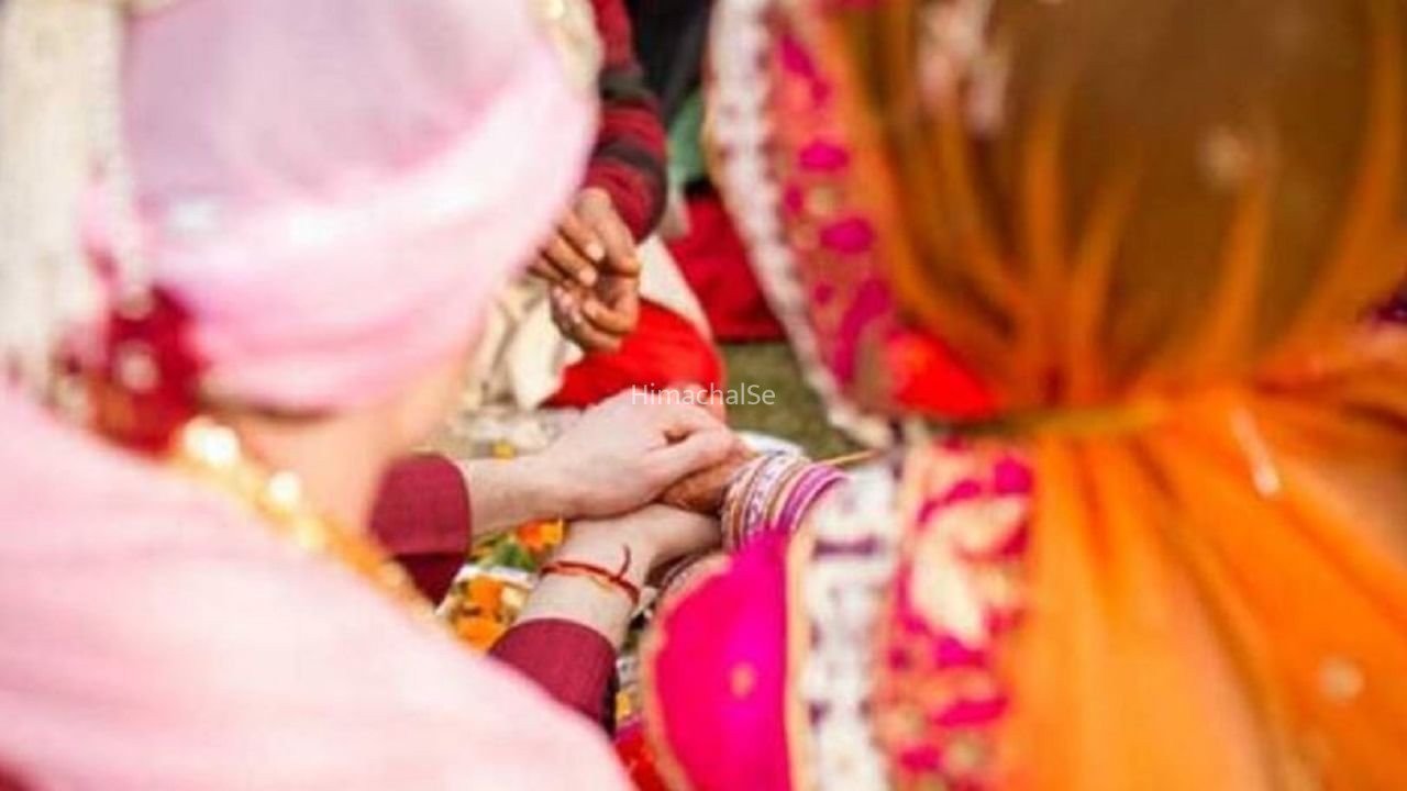 ट्रेन में फंसाई दुल्हन. 1 लाख में किया सौदा और… बनारस में दूल्हे के साथ मिलकर अल्ताफ कर गया कांड​​​