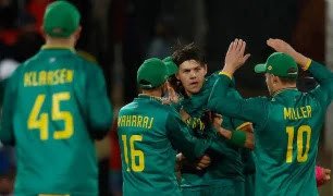 SA vs AUS: साउथ अफ्रीका ने ऑस्ट्रेलिया के खिलाफ ODI सीरीज के लिए किया टीम का ऐलान, दो साल बाद इस धाकड़ गेंदबाज की हुई वापसी​