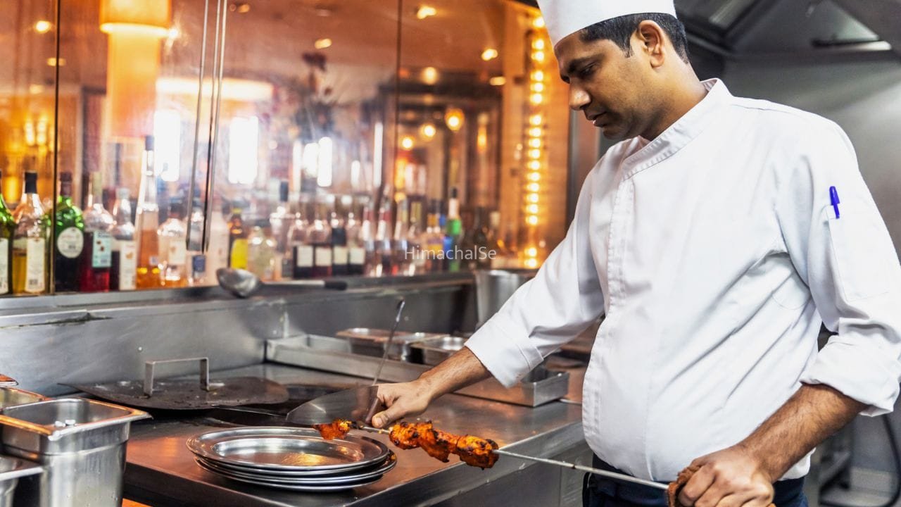 नाम ‘फाइव स्टार’, काम खराब! किचन में कॉकरोच और एक्सपायर्ड फूड मिलने पर FSSAI का कड़ा एक्शन, दिए सख्त आदेश​