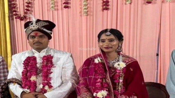 ​​जेल के अंदर प्यार… मुस्लिम महिला जेलर ने कैदी से की शादी, उम्रकैद की सजा काट चुके हिंदू युवक संग लिए फेरे​​​