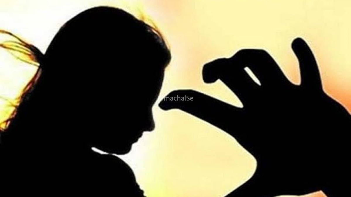 प्रेम विवाह के 20 दिन बाद सामने आया पती का भयानक चेहरा, चरित्र पर शक के चलते दोस्त के साथ पत्नी पर अत्याचार​​​