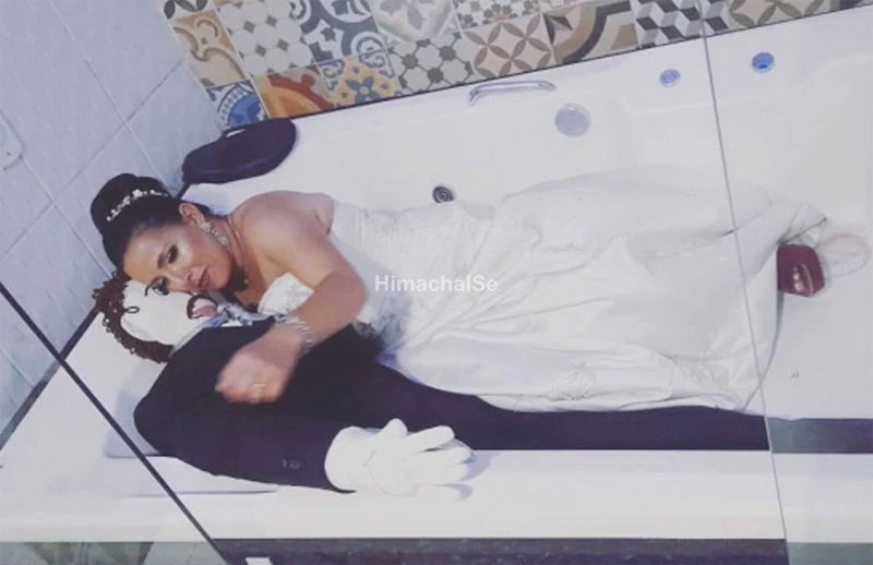 woman-gets-married-to-a-doll-1