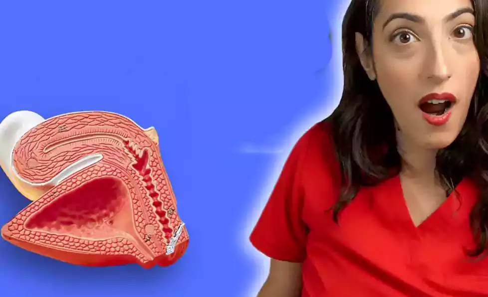915
